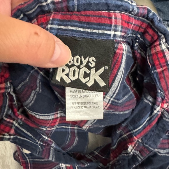 #20 Top - Picture 4 of 4